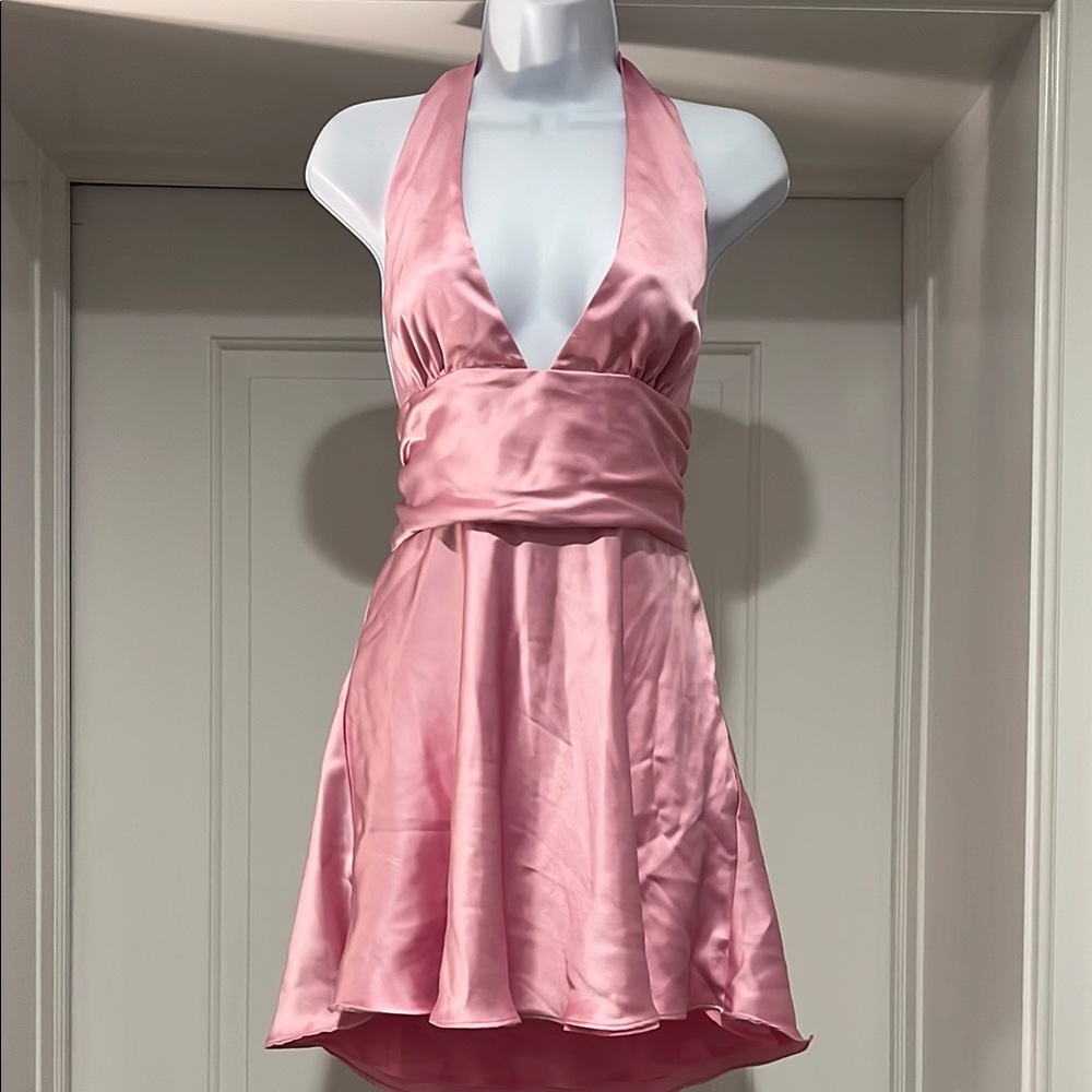 Zara NWT Elegant Pink Halter Dress Size Large - Picture 1 of 5